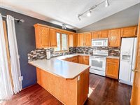 931 Breton Drive, Bismarck, ND 58503