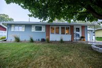 3421 Greenbriar Ct, Shelby, WI 54601