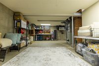 3421 Greenbriar Ct, Shelby, WI 54601