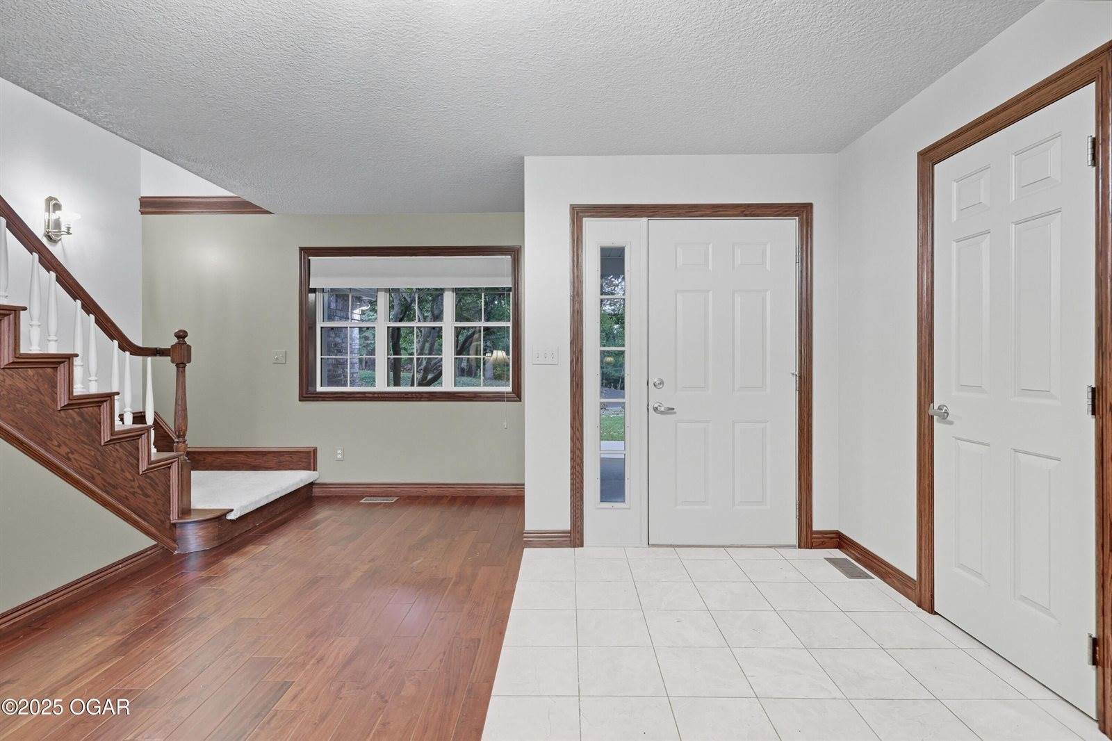 4948 Deer Run Loop, Carthage, MO 64836