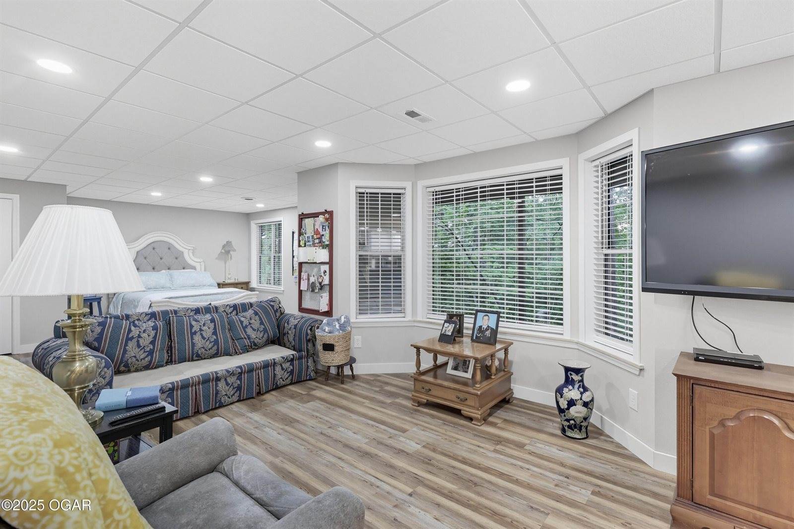 4948 Deer Run Loop, Carthage, MO 64836