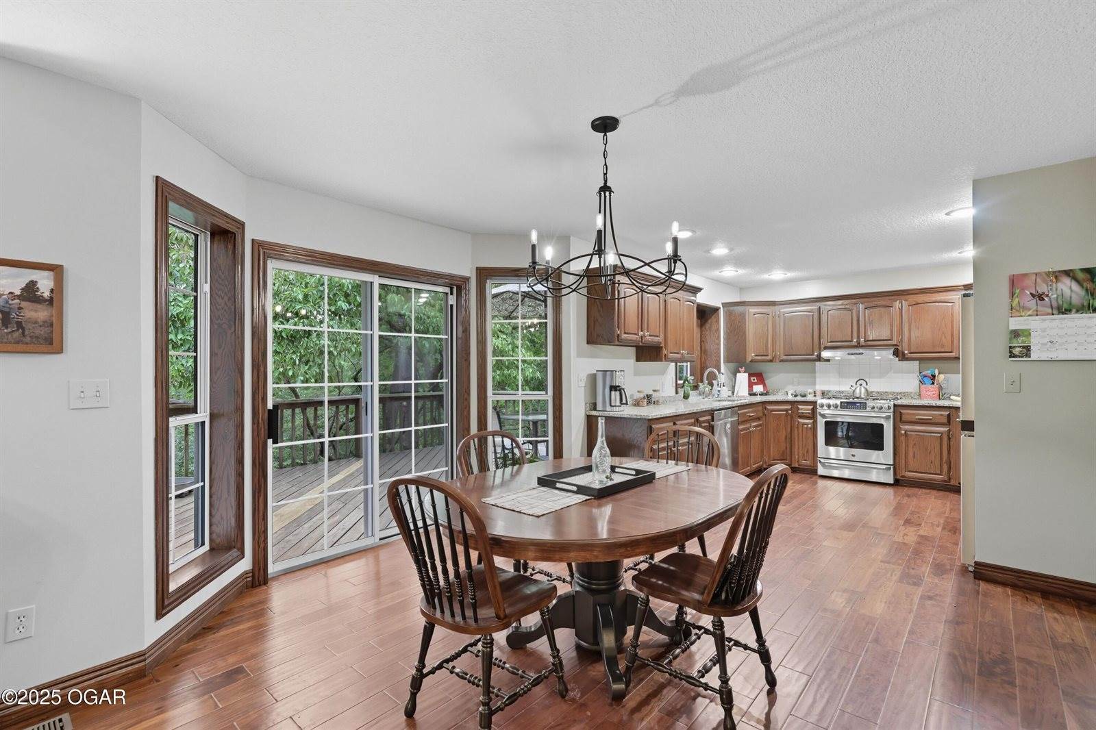 4948 Deer Run Loop, Carthage, MO 64836