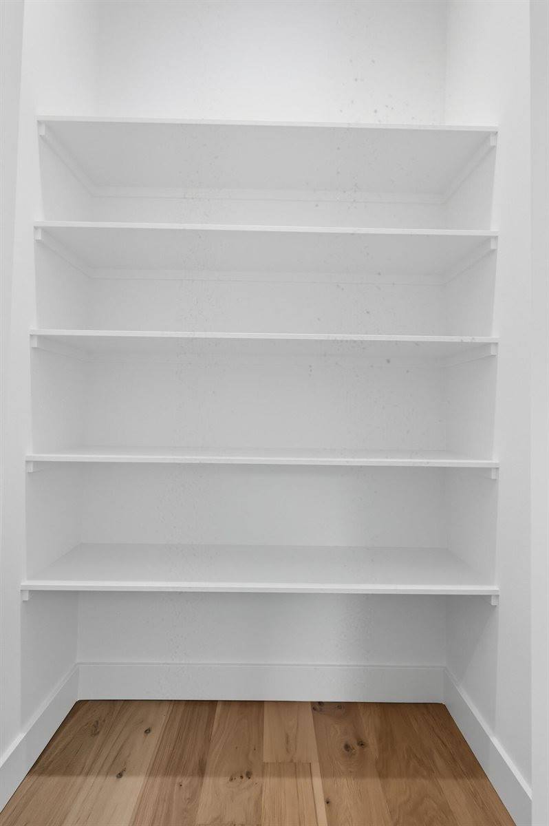 1744 East Cobblestone Drive, Ozark, MO 65721