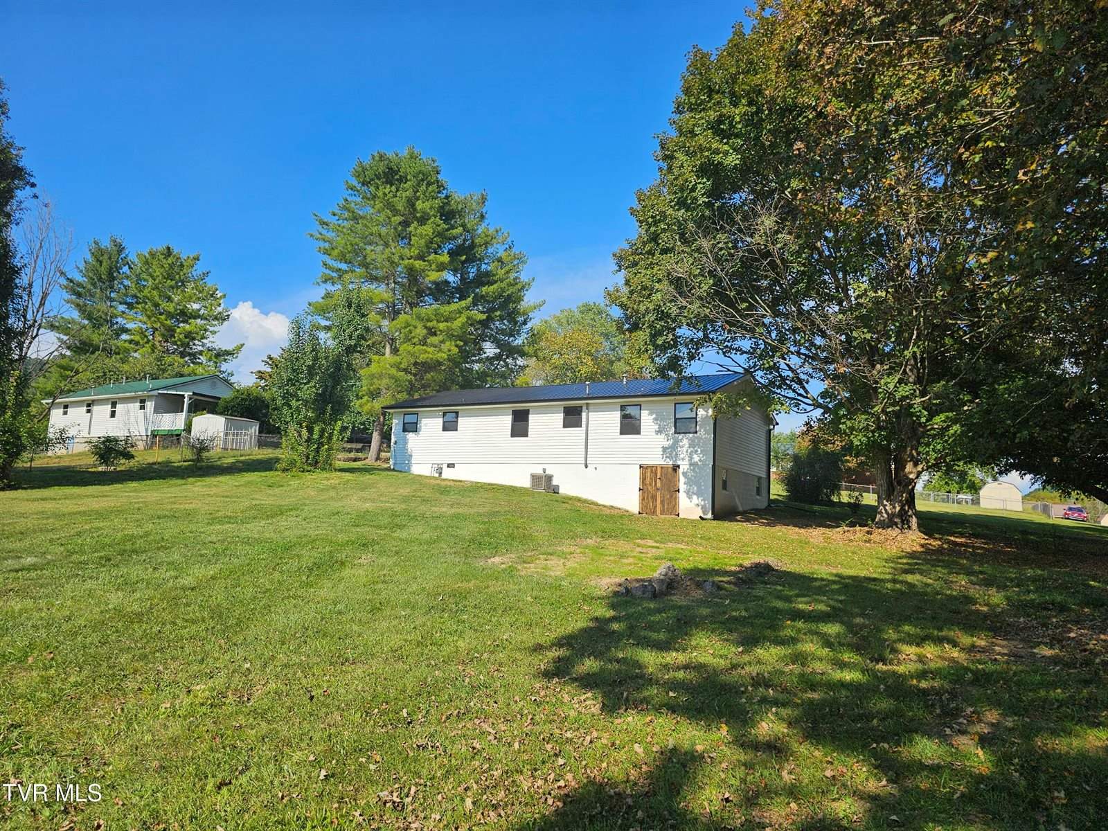 309 Western Heights Drive, Rogersville, TN 37857