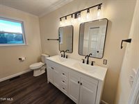 309 Western Heights Drive, Rogersville, TN 37857