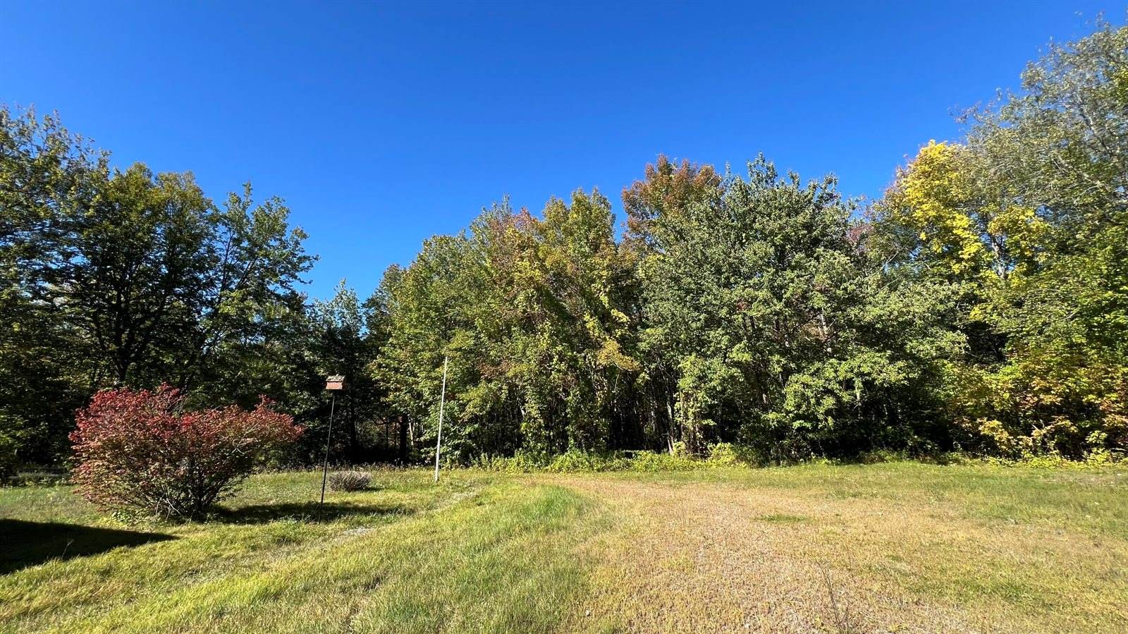 713 Mcgrath Pond Road, Belgrade, ME 04917