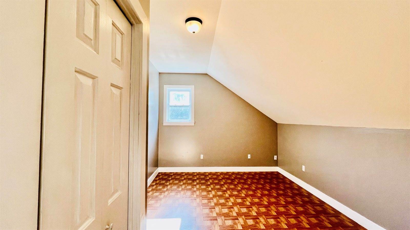 239 North Dexter Road, Parkman, ME 04443