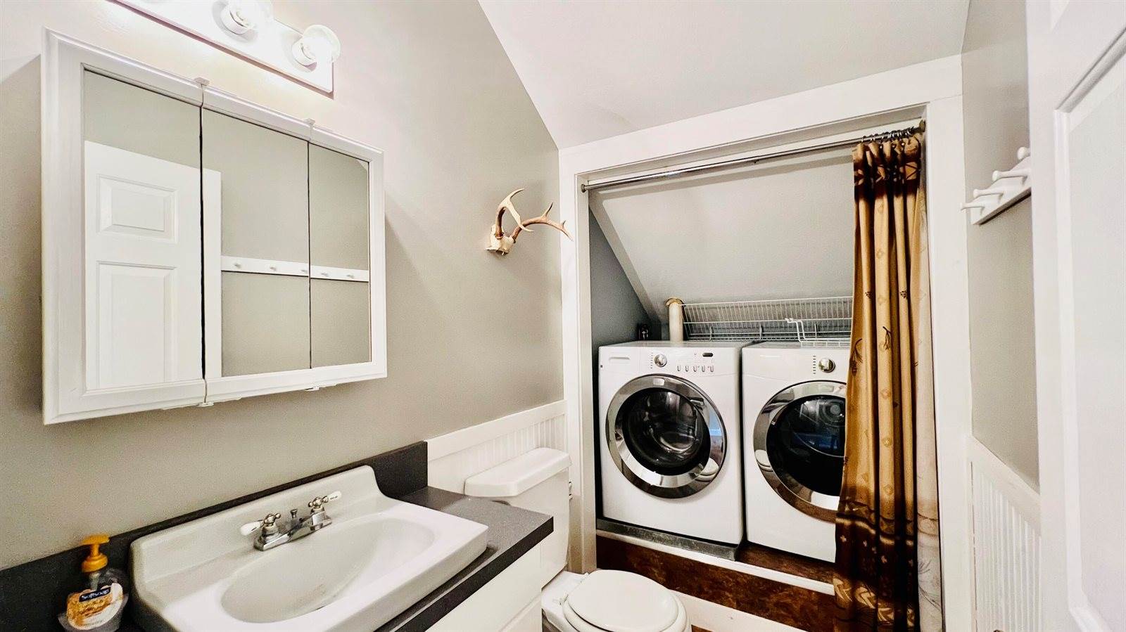 239 North Dexter Road, Parkman, ME 04443