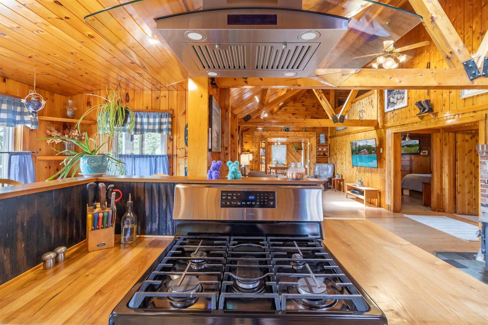 271 Bobcat Road, Clifton, ME 04428