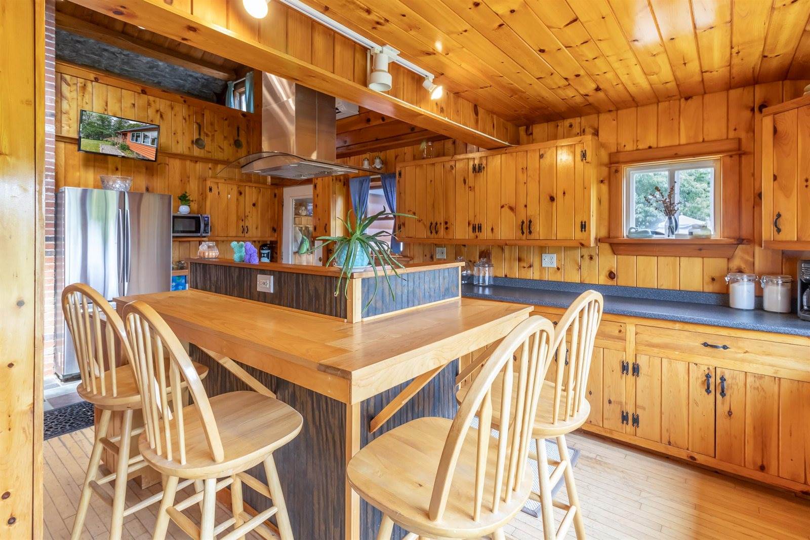 271 Bobcat Road, Clifton, ME 04428