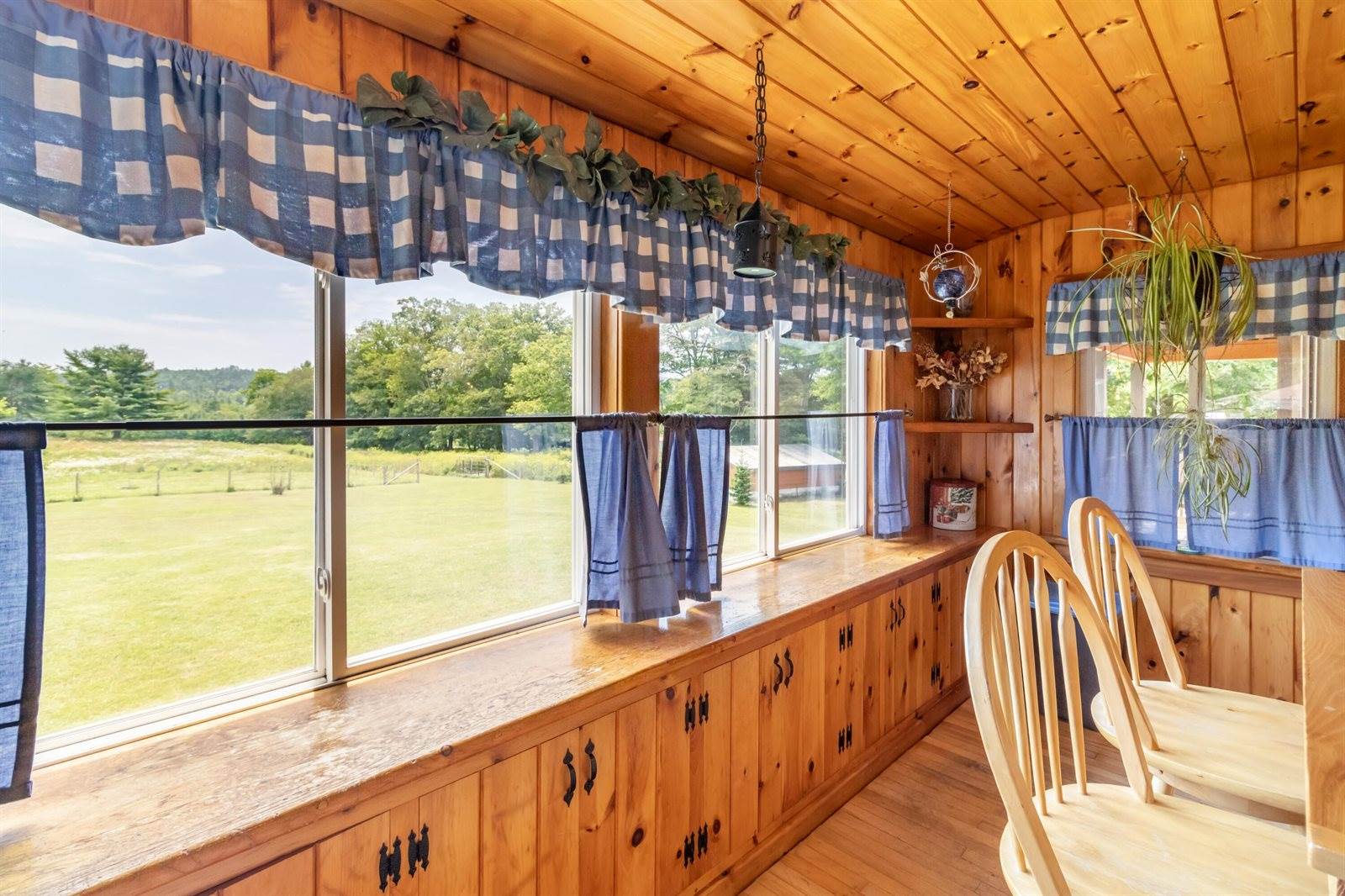 271 Bobcat Road, Clifton, ME 04428