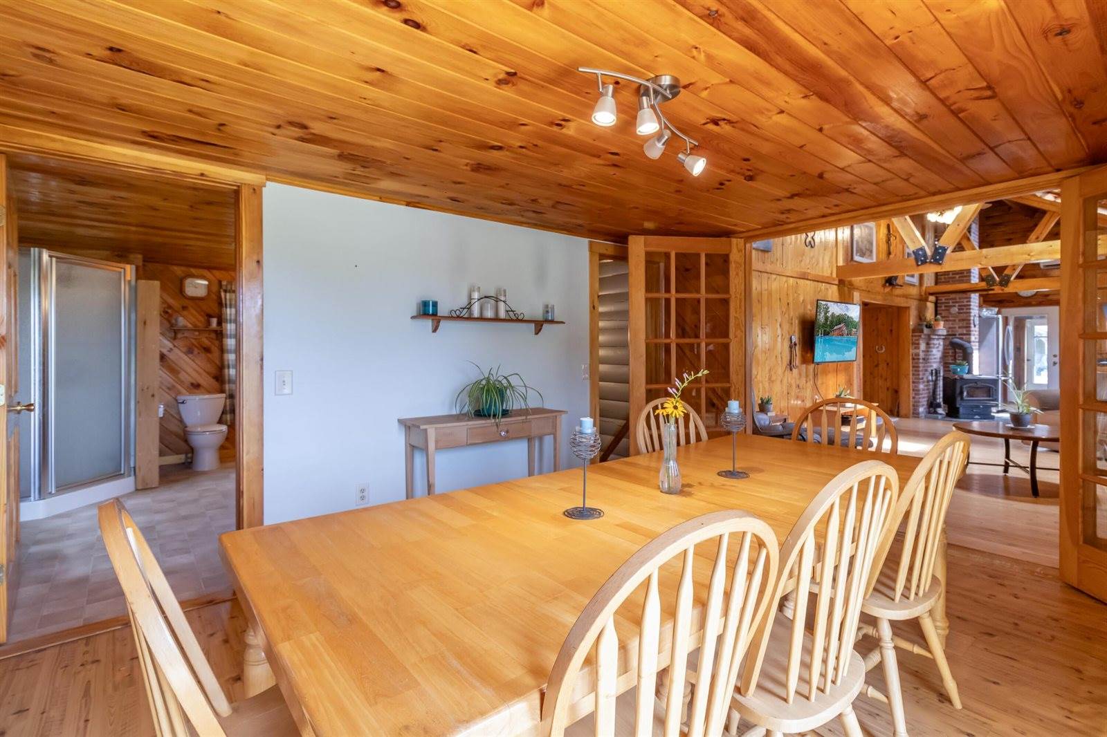 271 Bobcat Road, Clifton, ME 04428