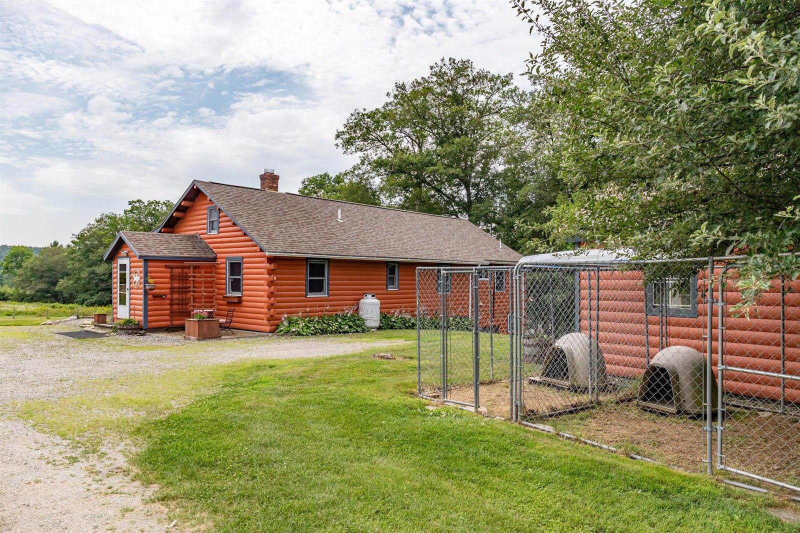 271 Bobcat Road, Clifton, ME 04428