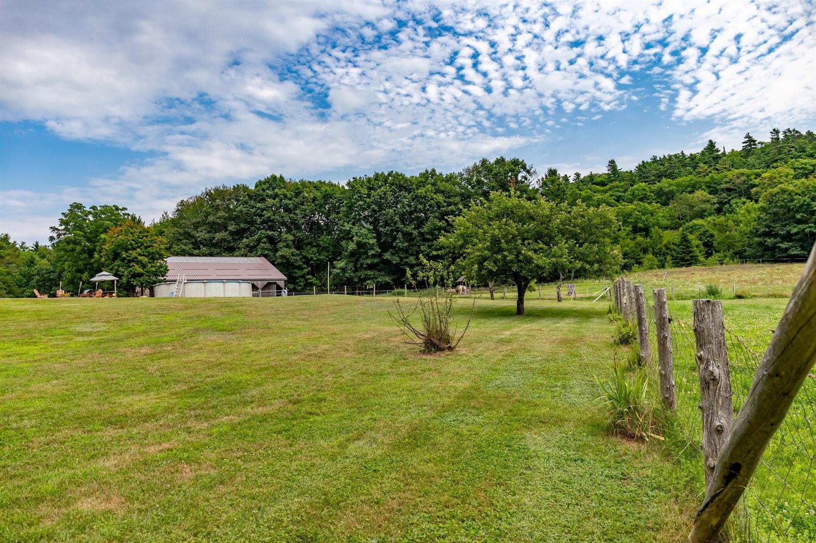 271 Bobcat Road, Clifton, ME 04428