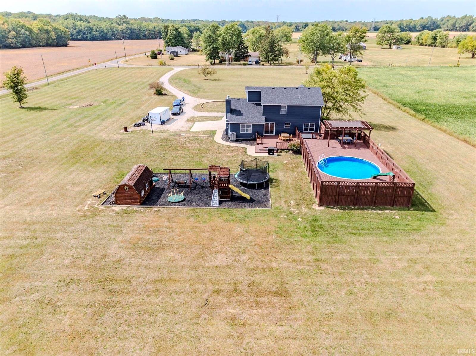 17 N 1200 W Road, Parker City, IN 47368