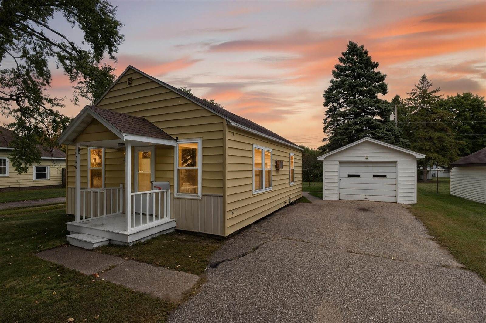 420 16th Street North, Wisconsin Rapids, WI 54494