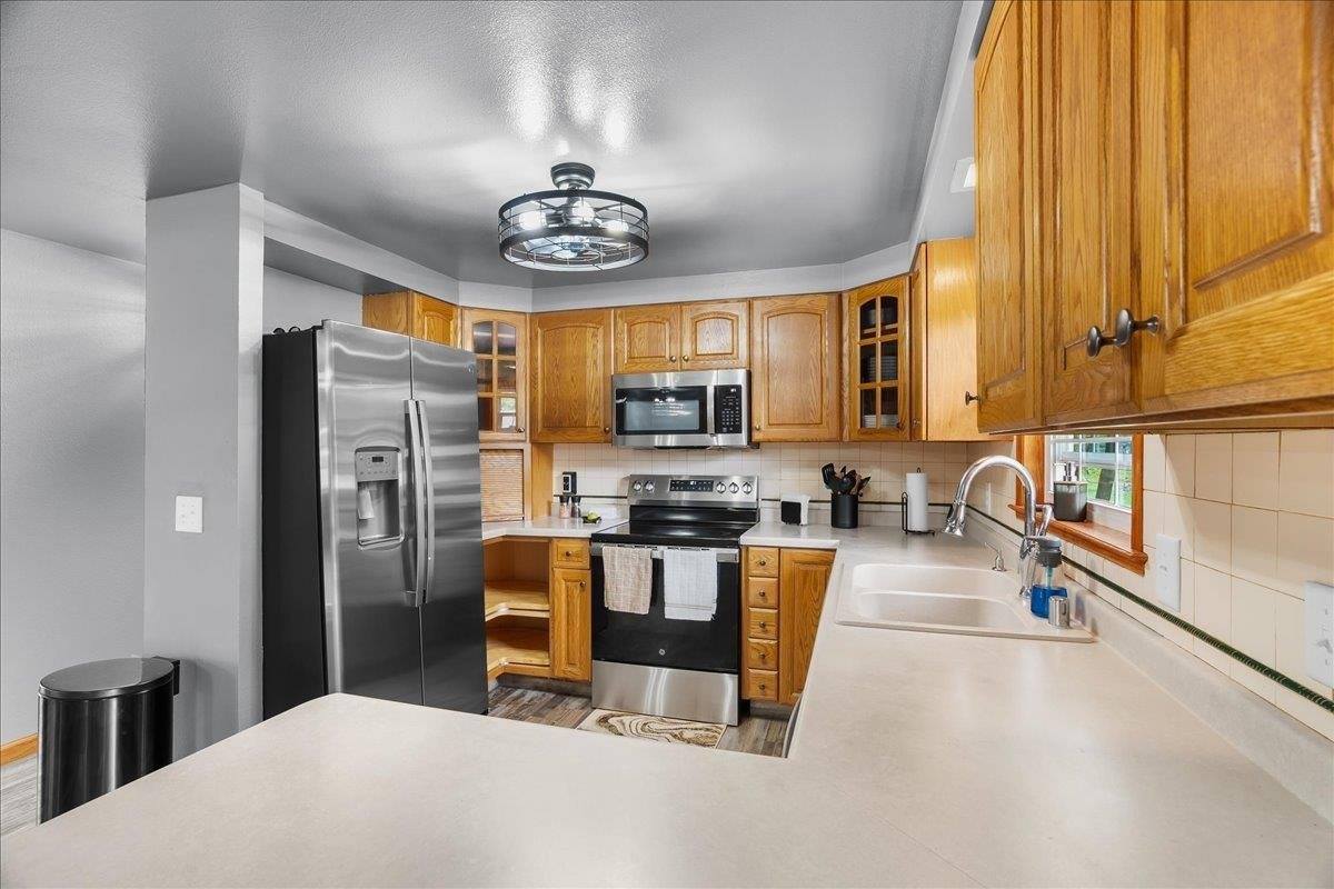 1213 E 29th Street, Marshfield, WI 54449