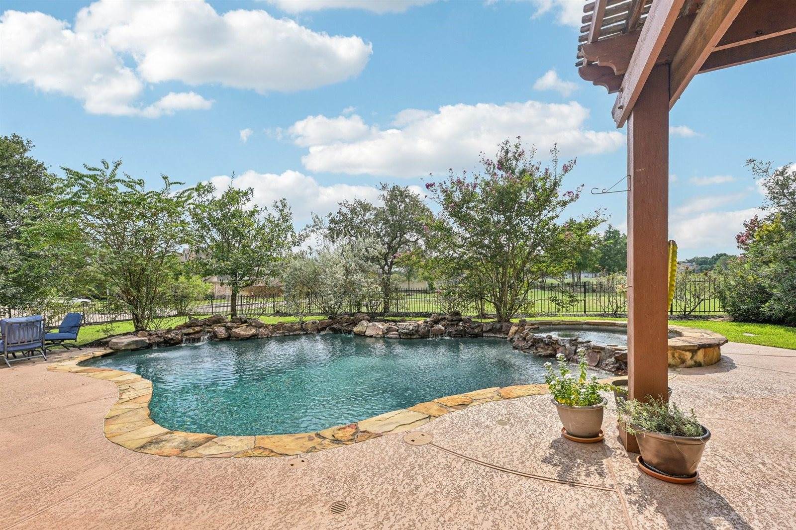 18903 Danbridge Court, Tomball, TX 77377