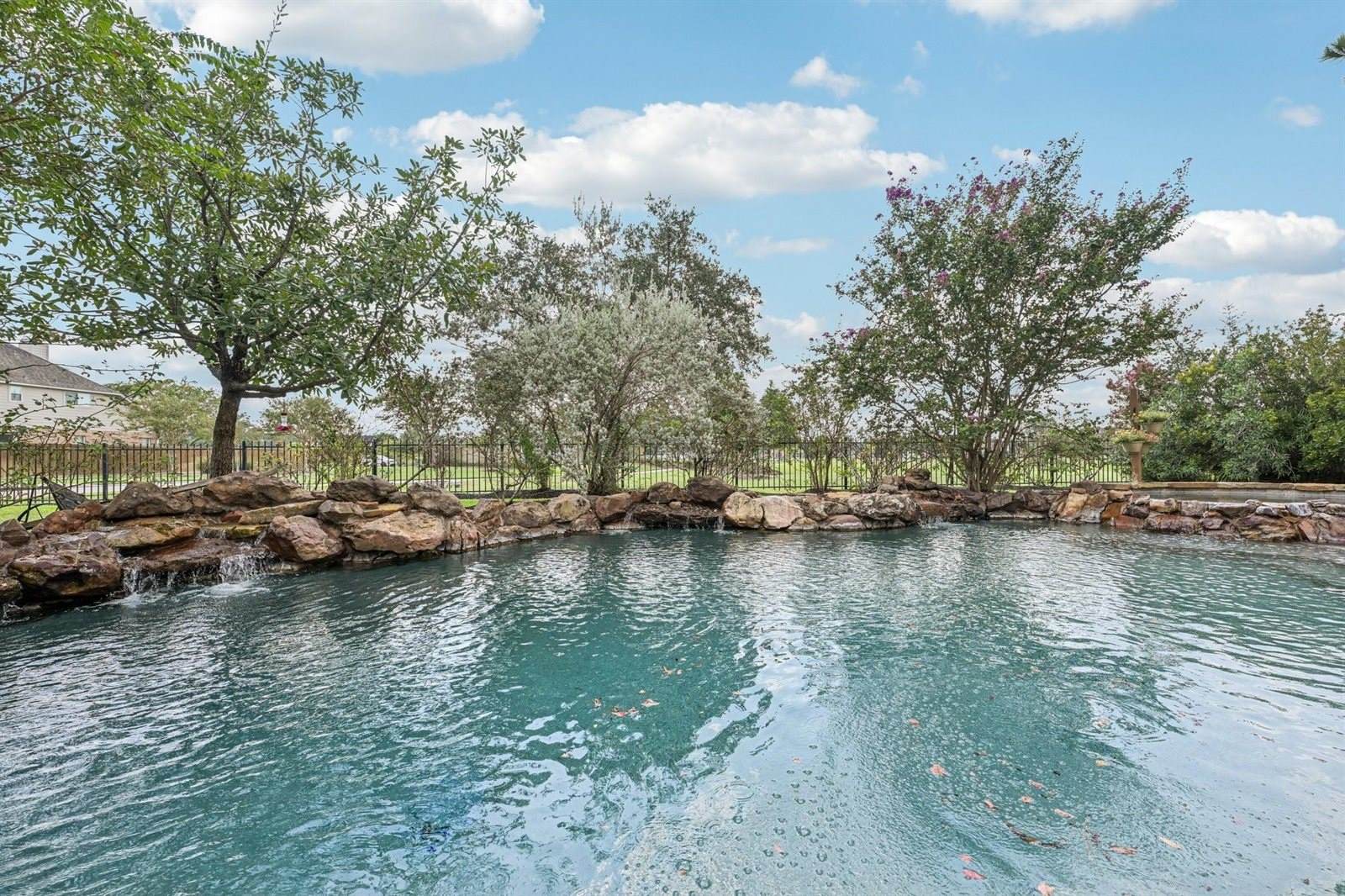 18903 Danbridge Court, Tomball, TX 77377