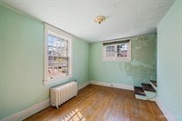 400 E Hewitt Avenue, Marquette, MI 49855