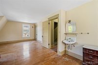 400 E Hewitt Avenue, Marquette, MI 49855