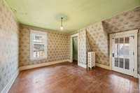 400 E Hewitt Avenue, Marquette, MI 49855