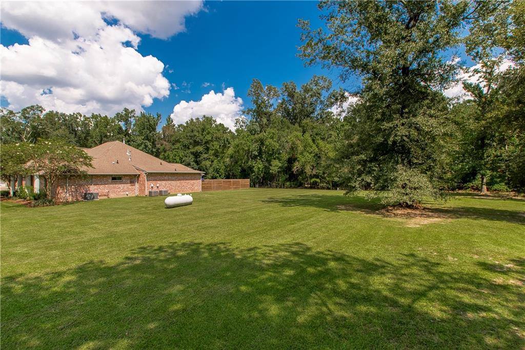 42494 Autumn Drive, Hammond, LA 70403
