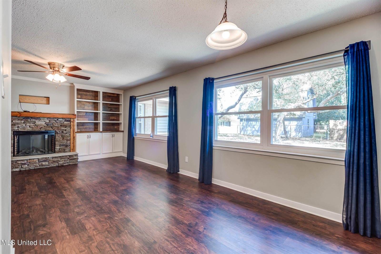 2305 Middlecoff Drive, Gulfport, MS 39507