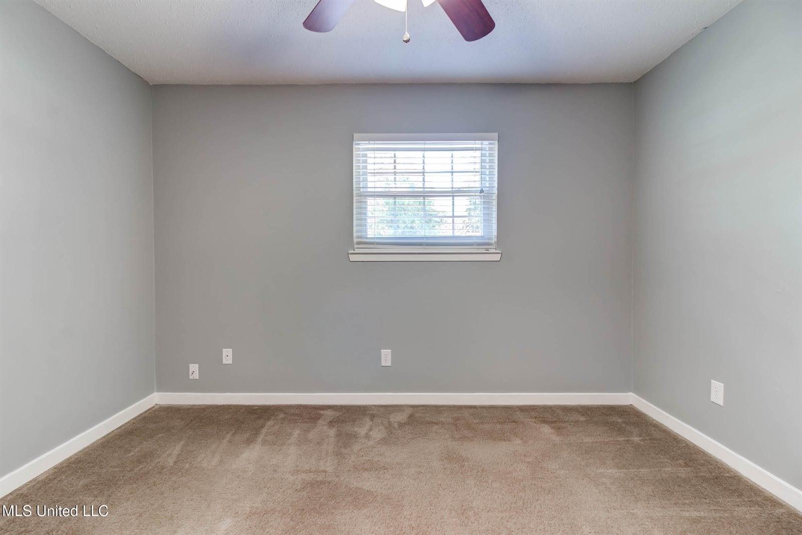 2305 Middlecoff Drive, Gulfport, MS 39507