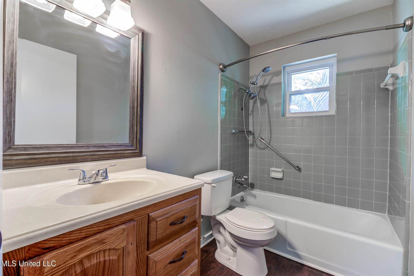 2305 Middlecoff Drive, Gulfport, MS 39507