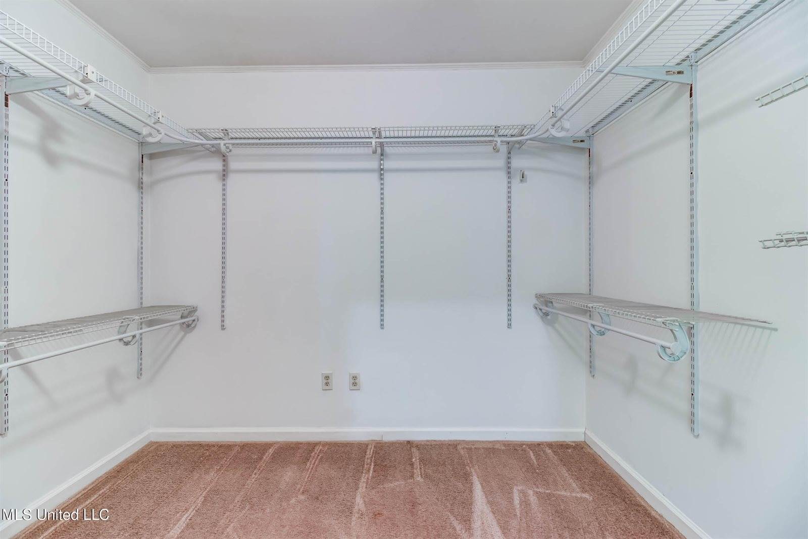 2305 Middlecoff Drive, Gulfport, MS 39507