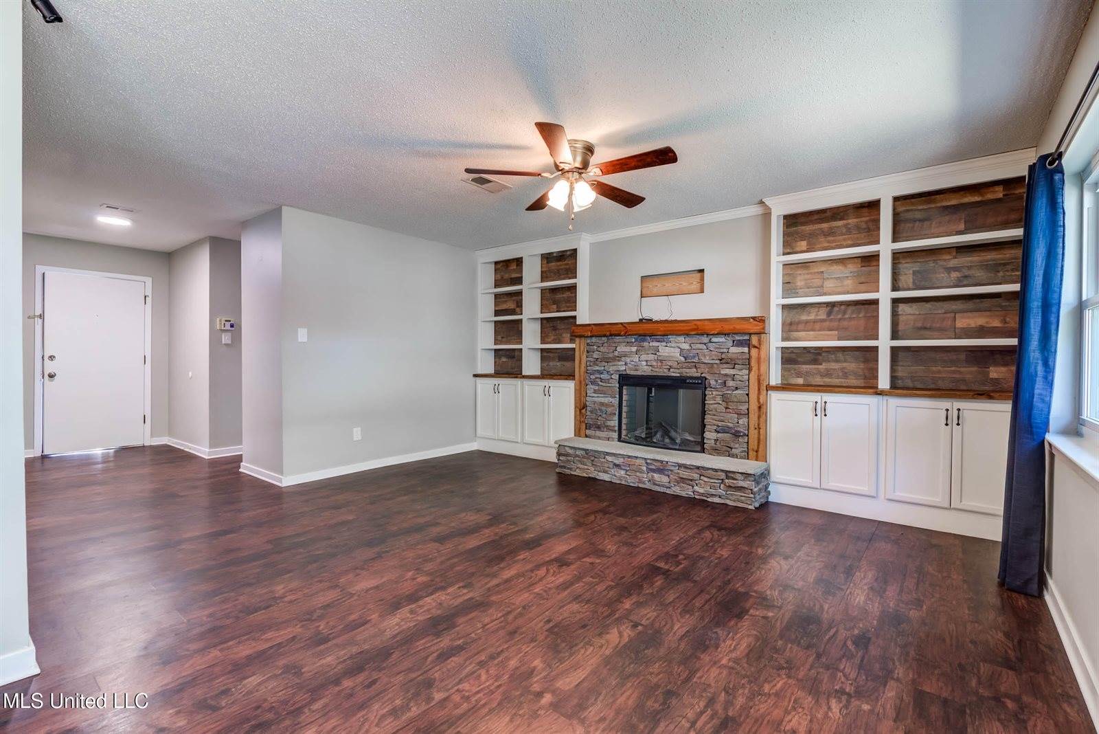 2305 Middlecoff Drive, Gulfport, MS 39507