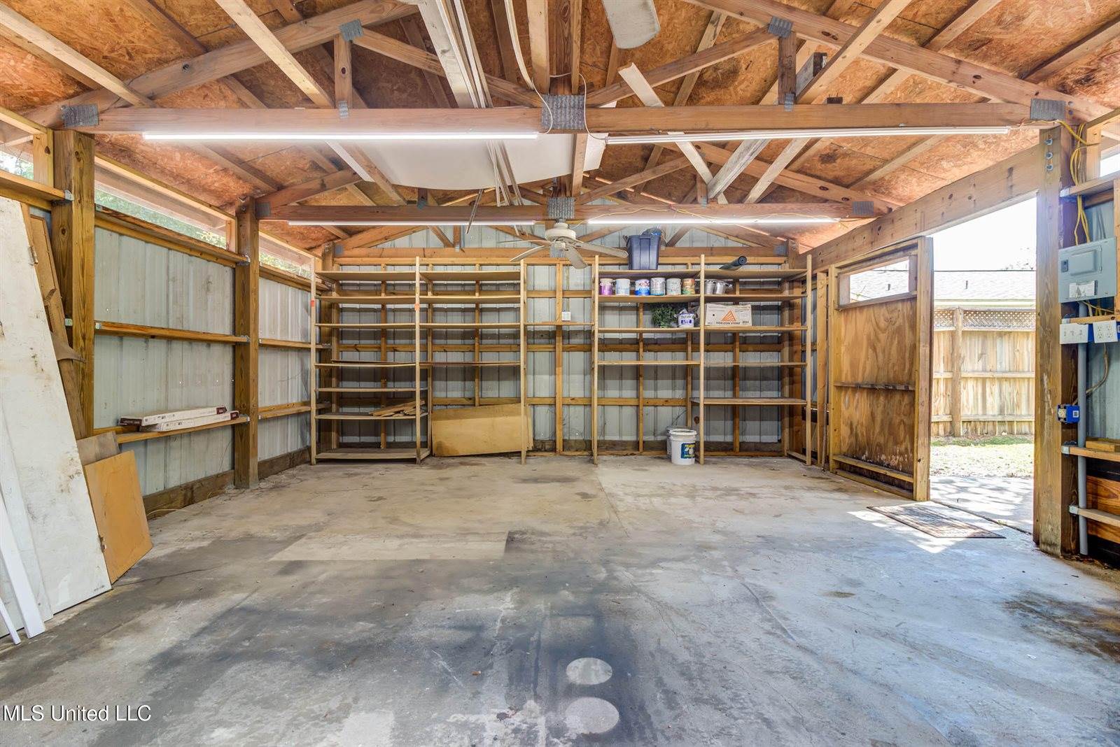 2305 Middlecoff Drive, Gulfport, MS 39507