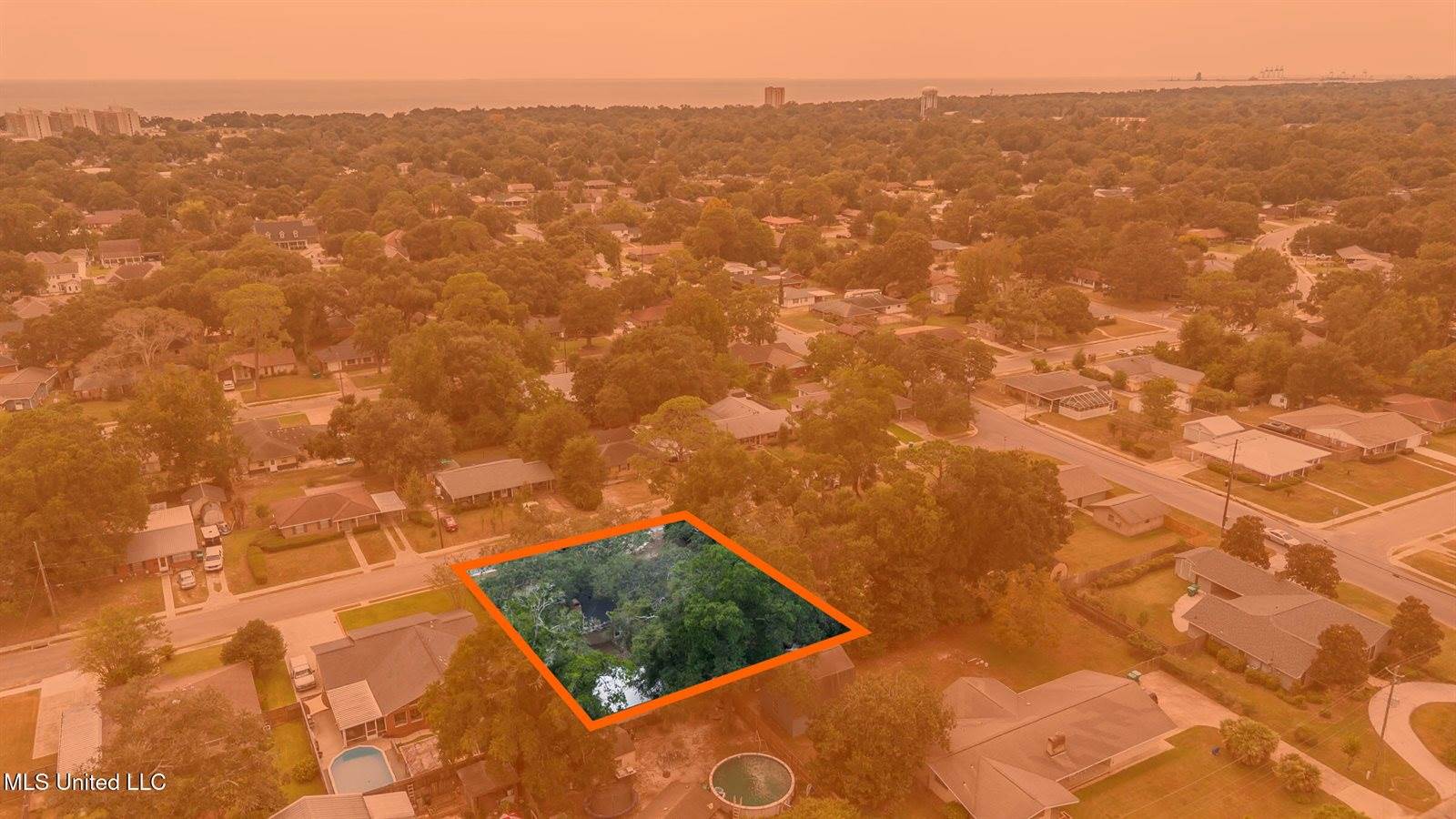 2305 Middlecoff Drive, Gulfport, MS 39507