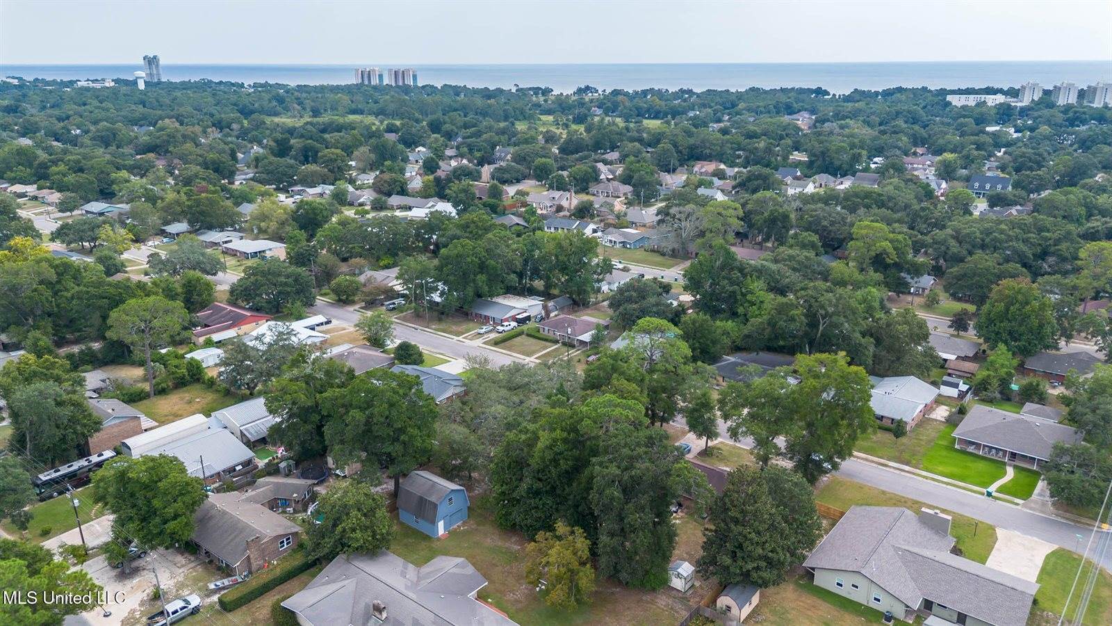 2305 Middlecoff Drive, Gulfport, MS 39507