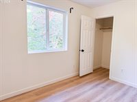 1909 NW 10TH Way, Battle Ground, WA 98604