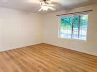 1909 NW 10TH Way, Battle Ground, WA 98604