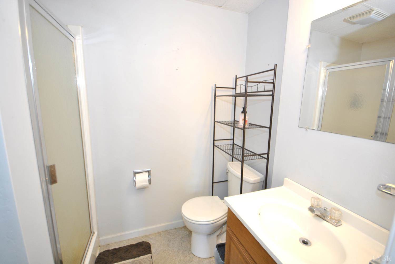 295 Foxcroft Drive, Monroe, VA 24574