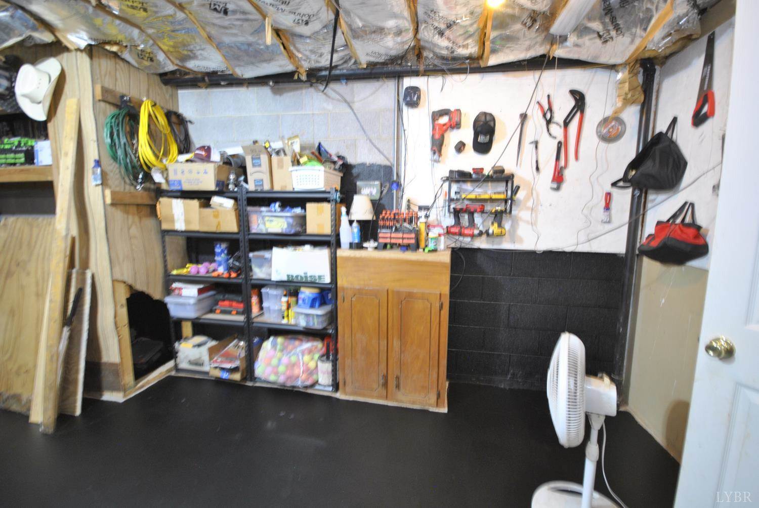 295 Foxcroft Drive, Monroe, VA 24574