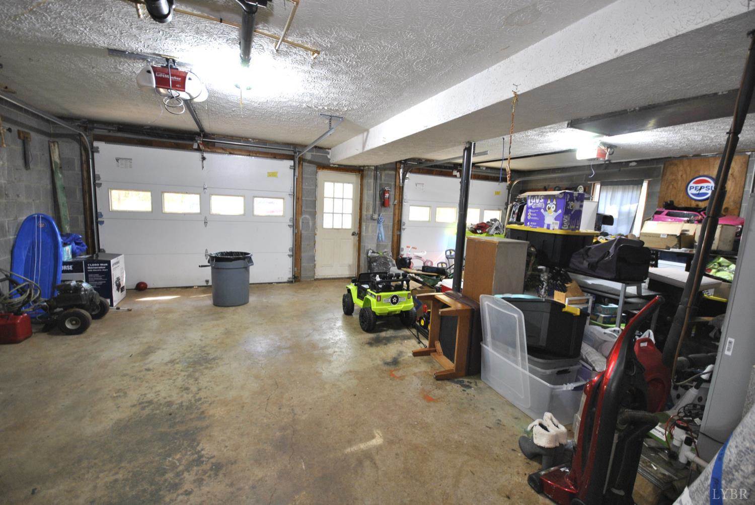 295 Foxcroft Drive, Monroe, VA 24574