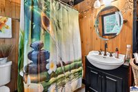 10 Rose, Marshall, IL 62441