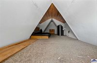 10 Rose, Marshall, IL 62441