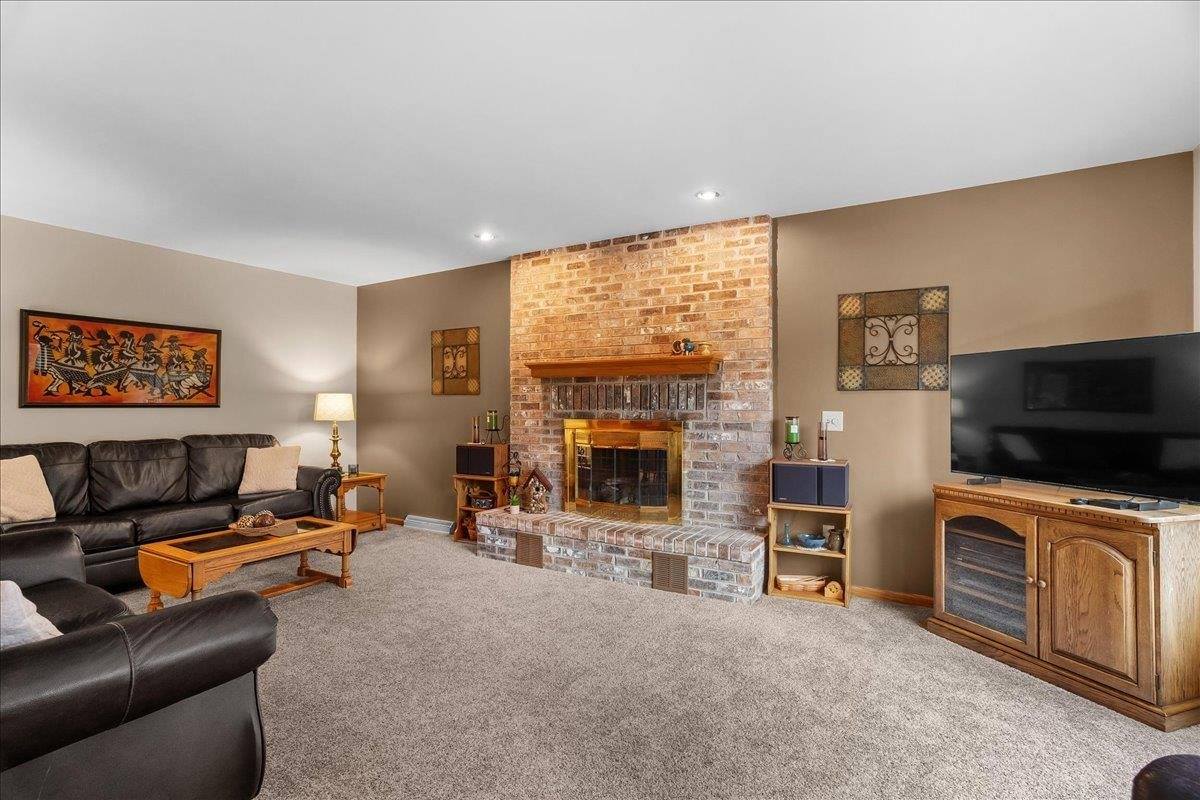 2502 E Fillmore Street, Marshfield, WI 54449