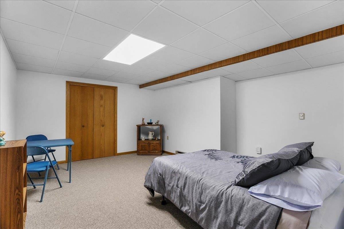 2502 E Fillmore Street, Marshfield, WI 54449