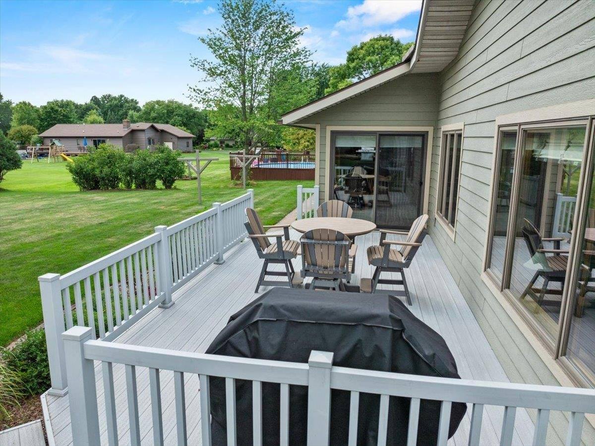 2502 E Fillmore Street, Marshfield, WI 54449