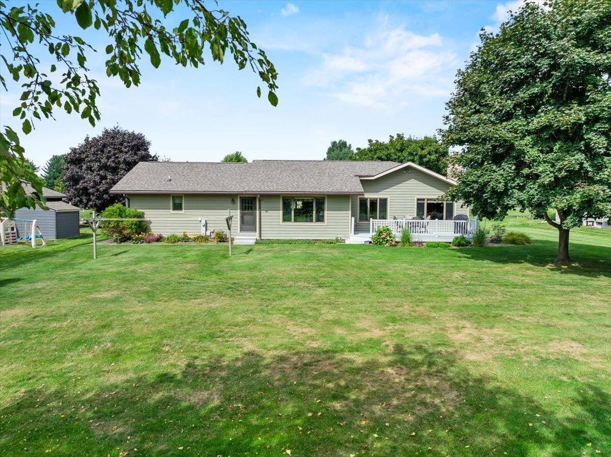 2502 E Fillmore Street, Marshfield, WI 54449