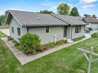 2502 E Fillmore Street, Marshfield, WI 54449