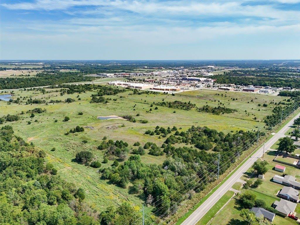 1000 West 45th Street, Shawnee, OK 74804