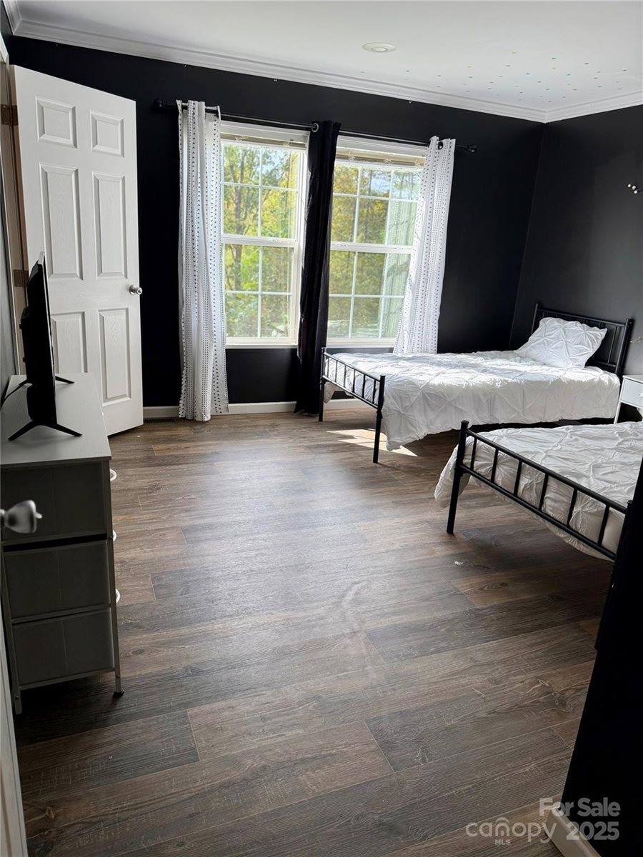 824 Dillsboro Road, Sylva, NC 28779