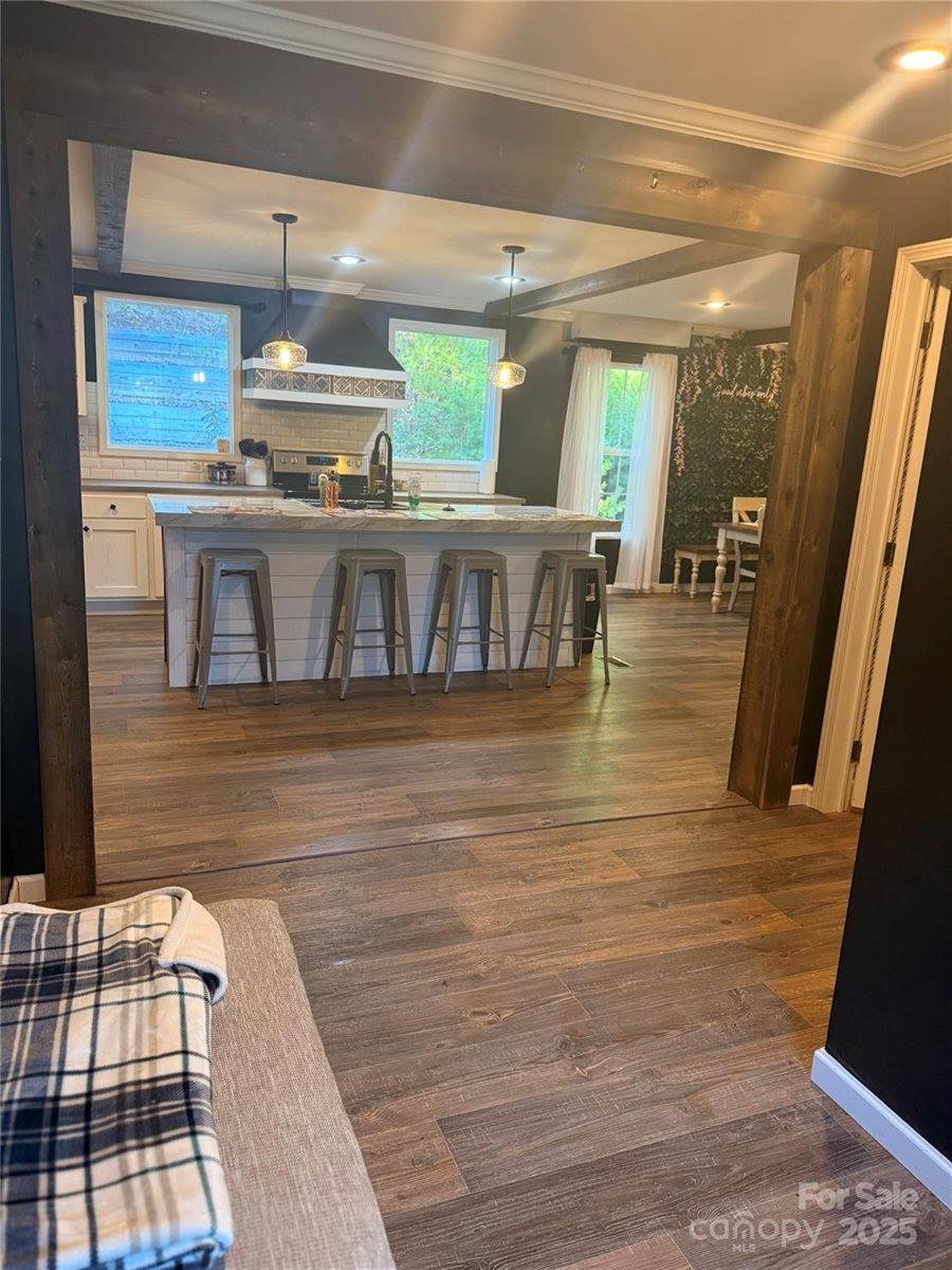 824 Dillsboro Road, Sylva, NC 28779